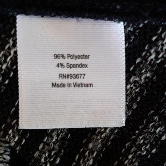 a.n.a Casual Lightweight Knit Scoop Neck Tunic Top Striped Gray Black Sz 1X - Picture 11 of 12